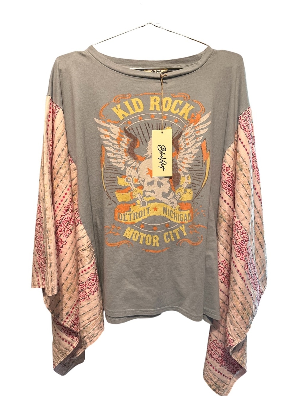 Kid Rock Motor City Graphic Bandcho — Gray with Pink Patterned Sleeves